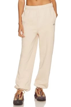 Accolade Sweatpant Macadamia