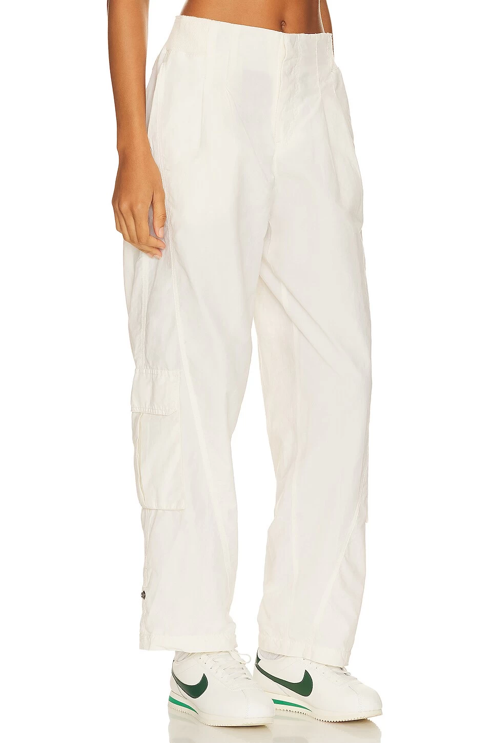 FREE PEOPLE X FP Movement Mesmerize Me Pant Sea Salt 4 FREE PEOPLE X FP Movement Mesmerize Me Pant Sea Salt - Image 2