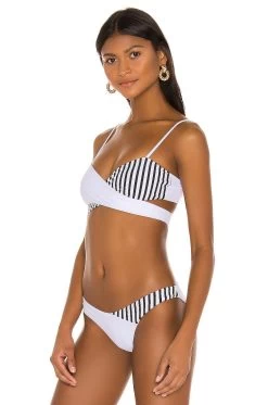 Dominica Top Black & White 9 Dominica Top Black & White -Fashion Women's Clothing Store LOVF WX615 V3