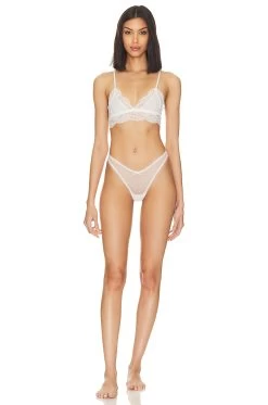 Camellia Thong Ivory -Fashion Women's Clothing Store PRIP WI124 V4