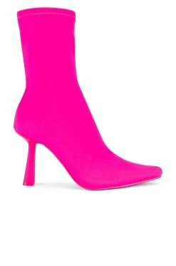 Steve Madden Vakay Bootie Pink