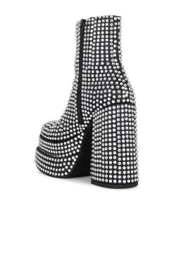 Steve Madden Cobra Bootie Black 9 Steve Madden Cobra Bootie Black -Fashion Women's Clothing Store SMAD WZ1069 V3