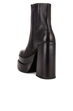 Steve Madden Cobra Boot Black 9 Steve Madden Cobra Boot Black -Fashion Women's Clothing Store SMAD WZ839 V3