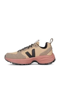 Veja Venturi Sneaker Dune & Black -Fashion Women's Clothing Store VEJA WZ148 V5